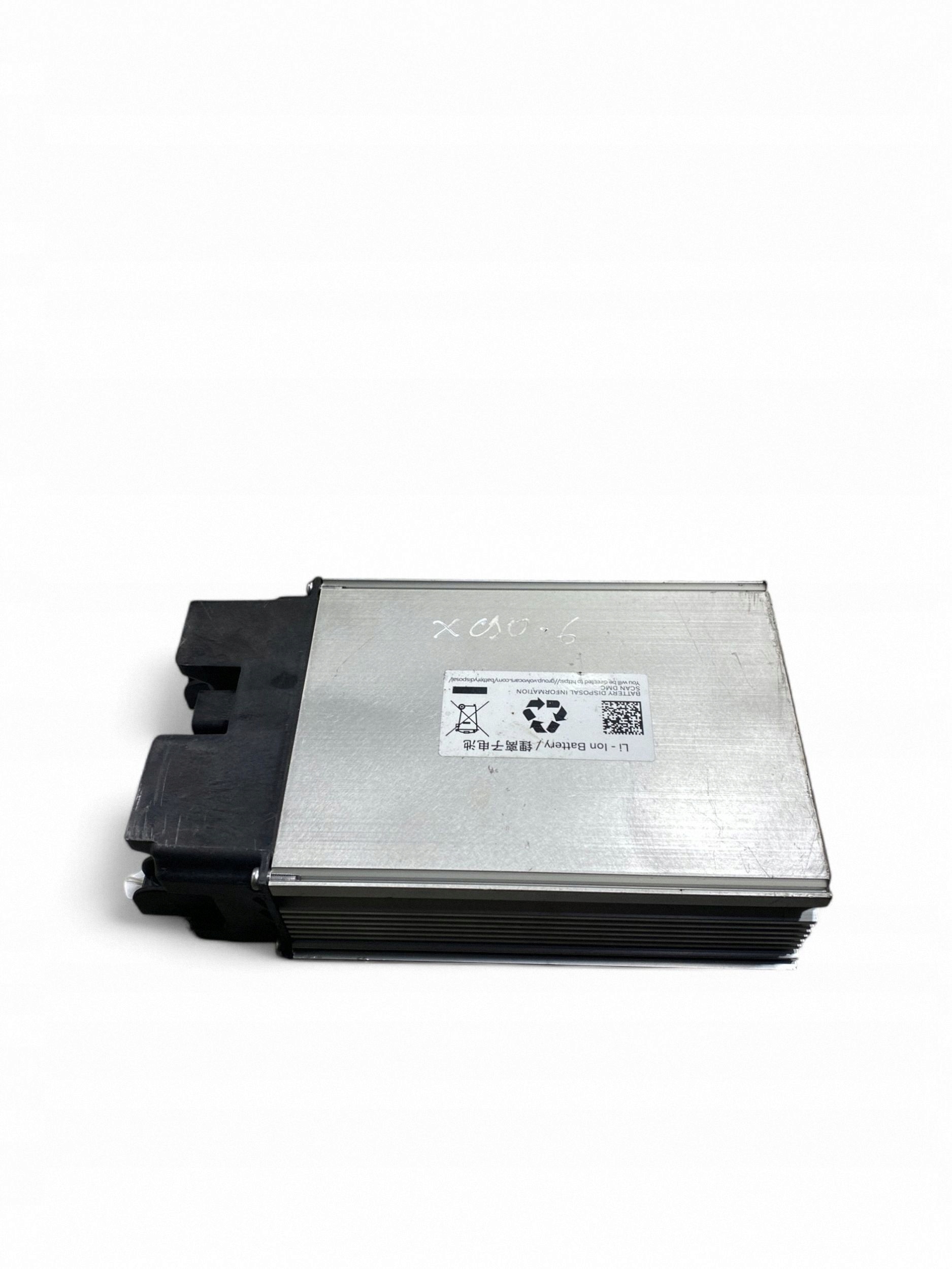 Bateria Volvo OEM 32301134 - 1Ah Usada image 6