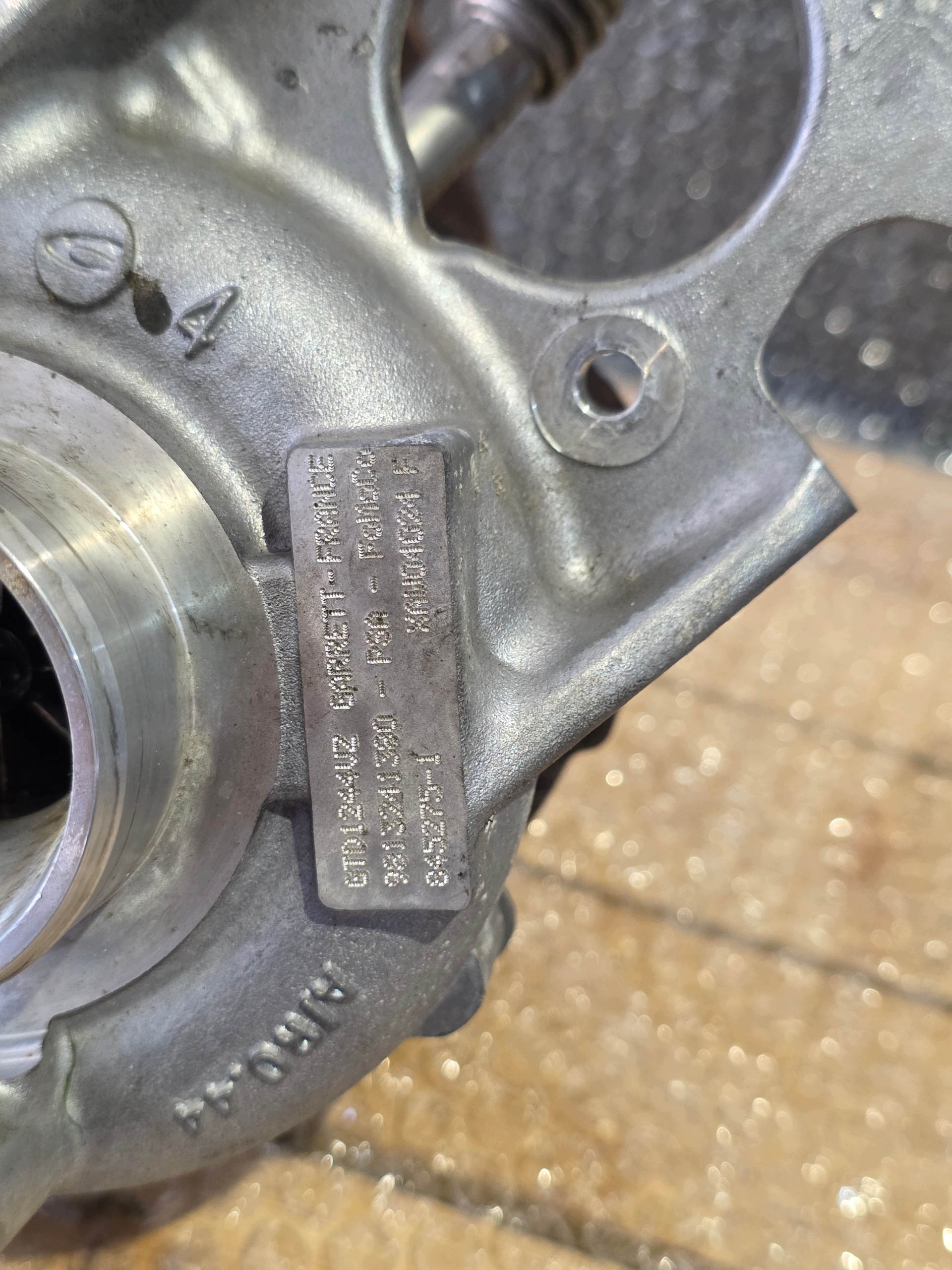 TURBOCOMPRESOR - FORD C-MAX II B-MAX FOCUS FIESTA KUGA 1.5 EcoBlue TDCi OEM