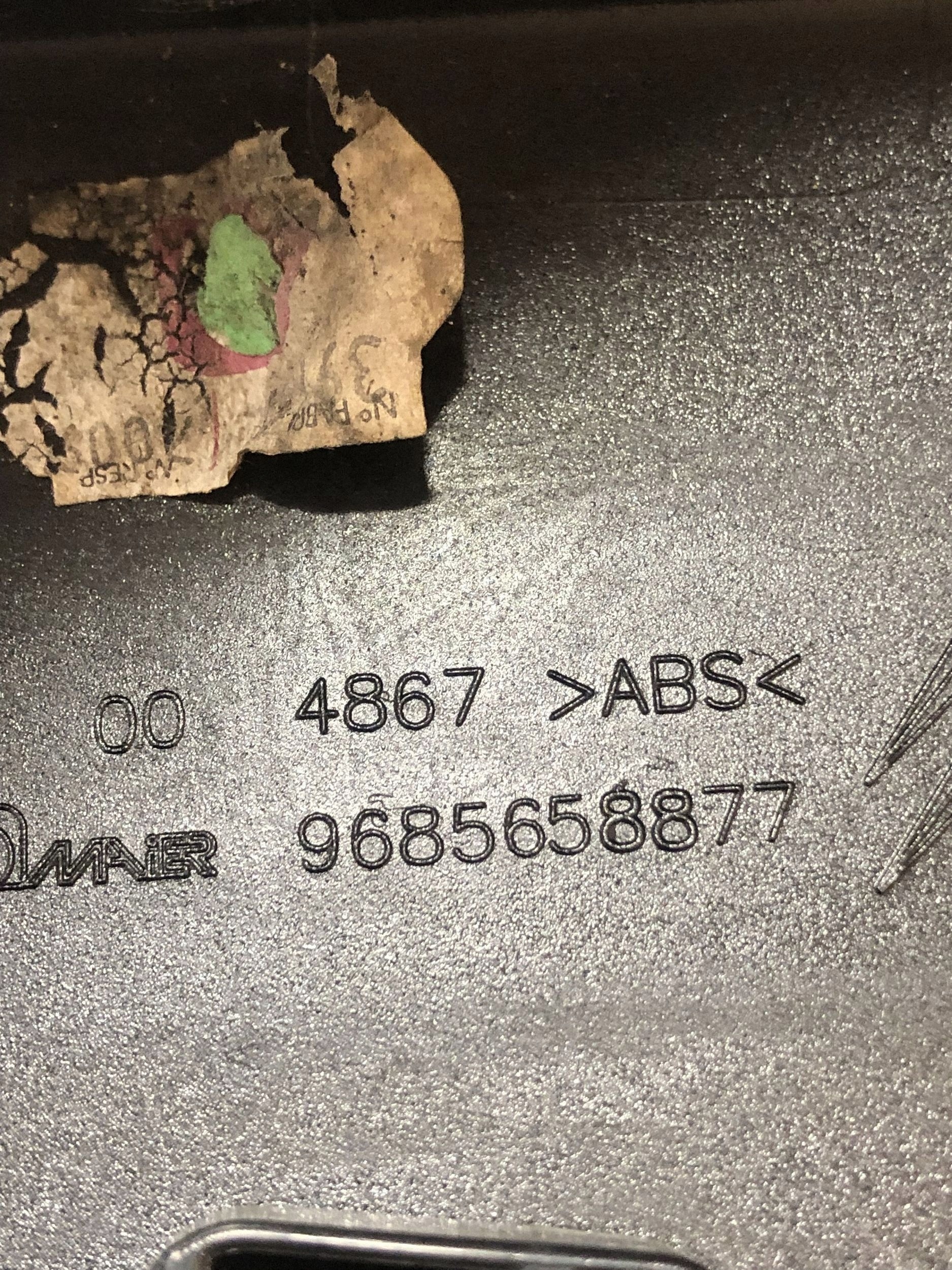 Joint de vitre latérale Citroen C5 OEM 9685658877 image 3