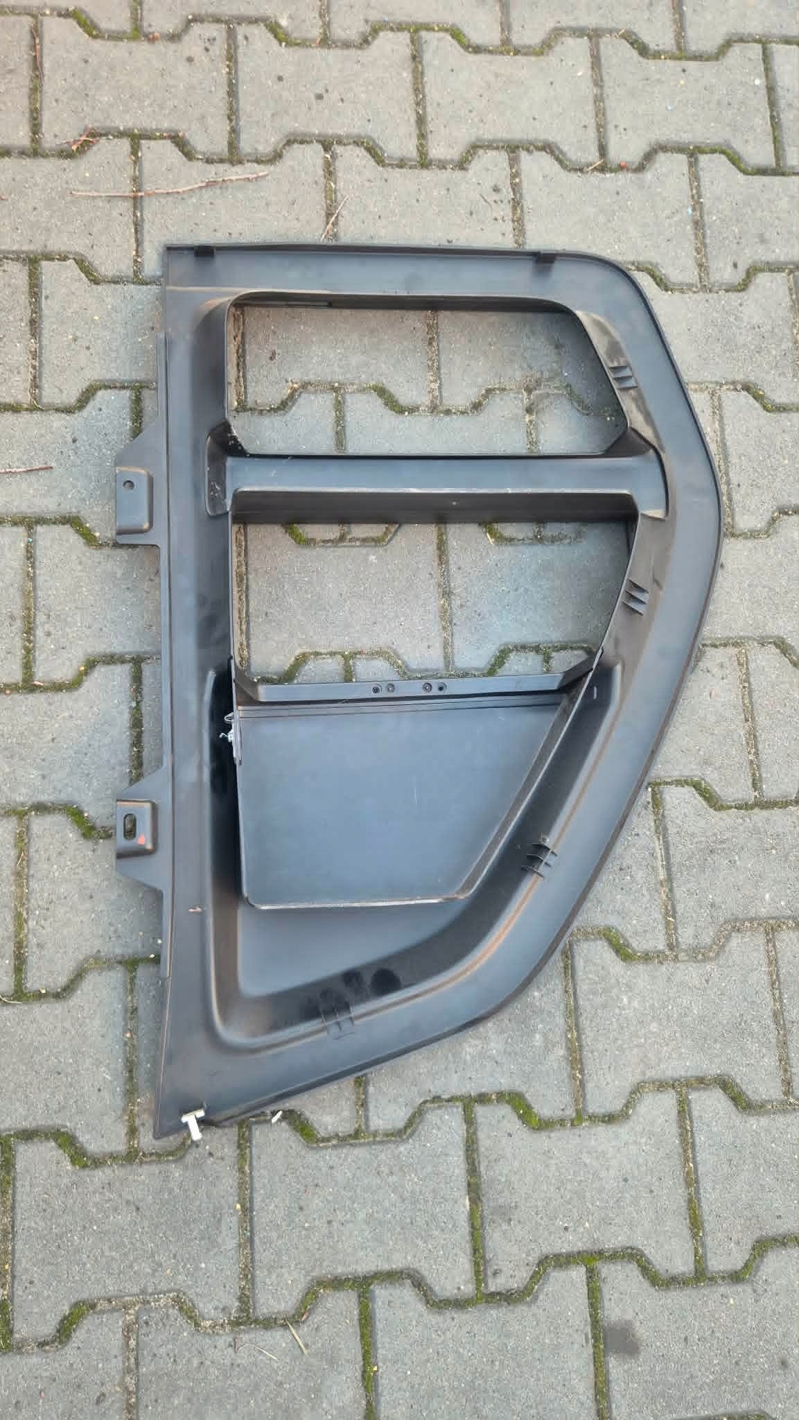 Cache de garniture gauche Scania OE 2543080 - Occasion image 3