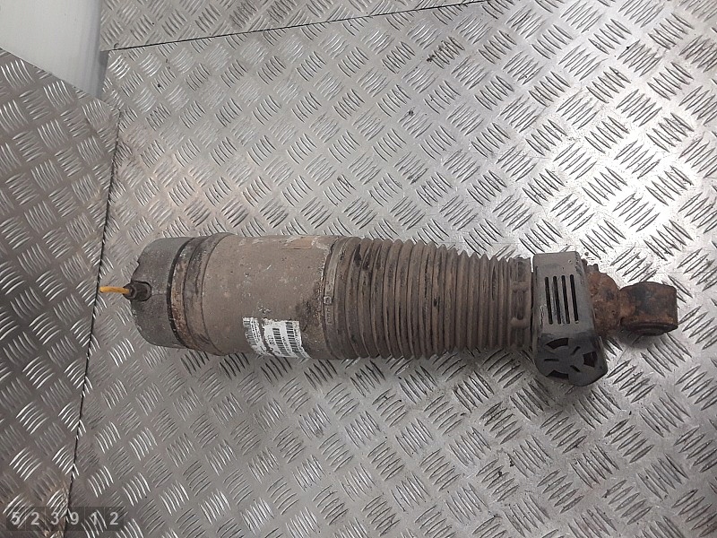 Hinterer rechter Luftdämpfer Audi OE 7L8616020A image 2