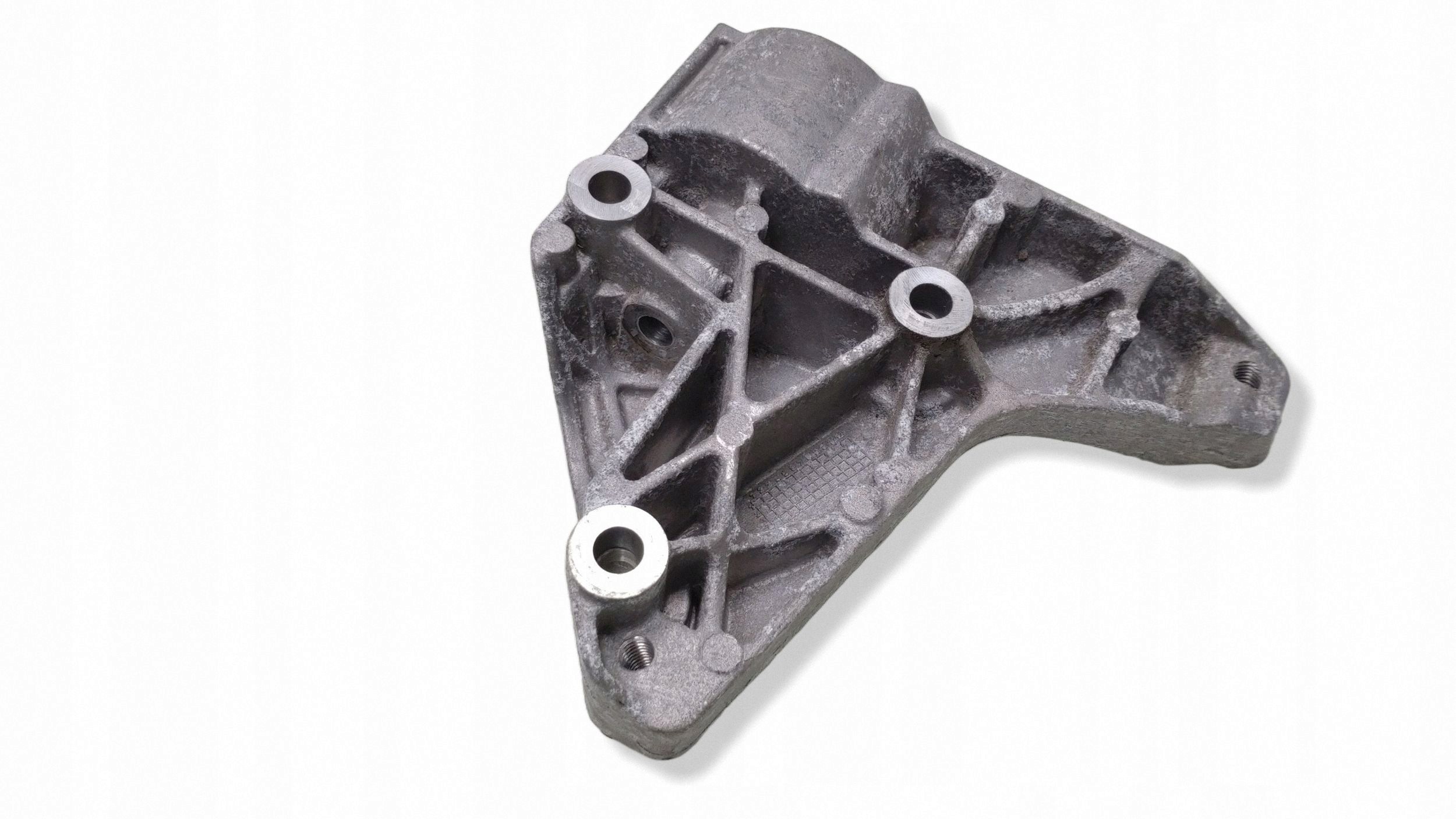 Embreagem compressor AC OEM 03F260885 para VW Golf VI image 3