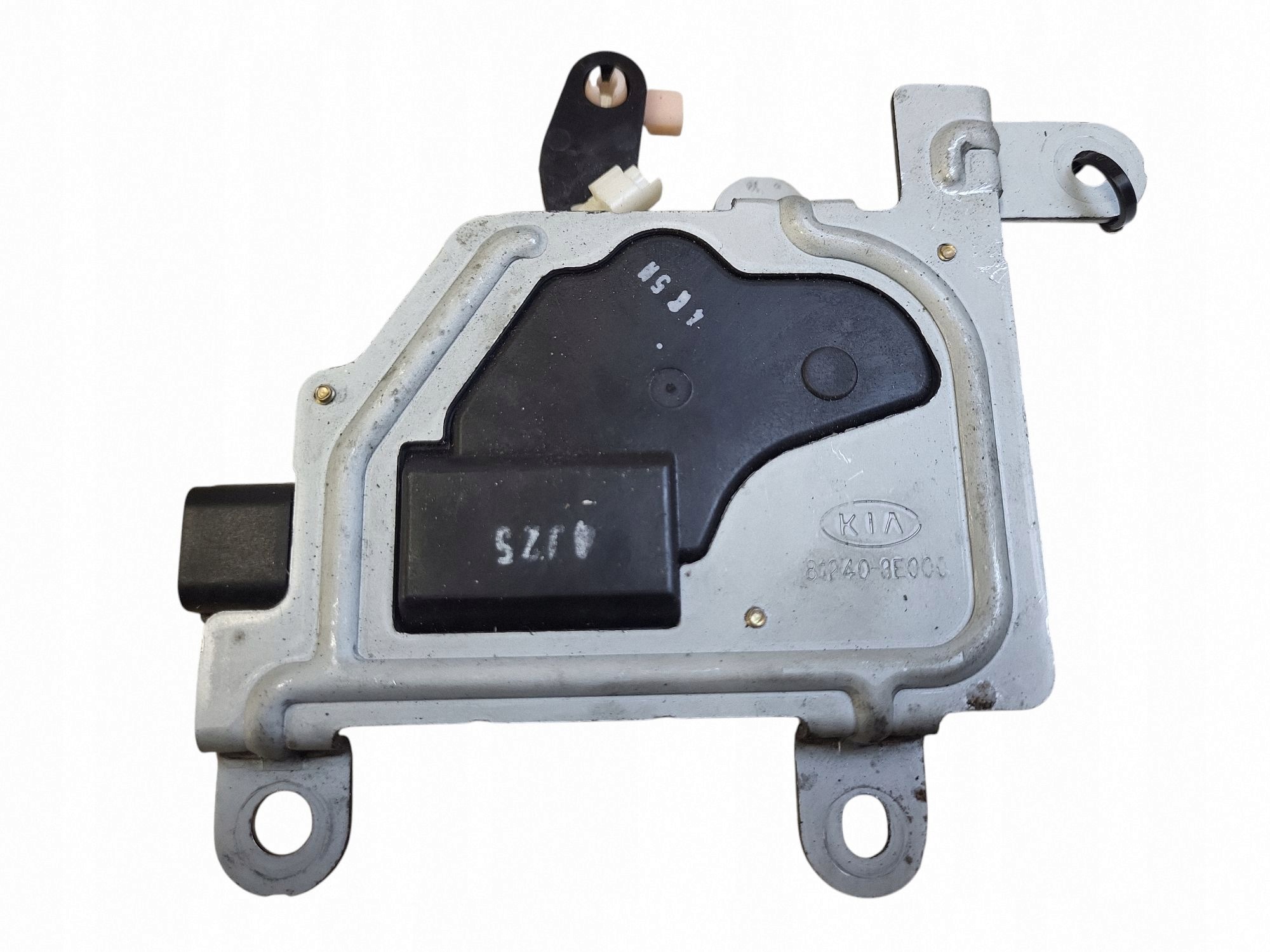 KIA Sorento achterklepslotactuator OEM 812408E000 image 3