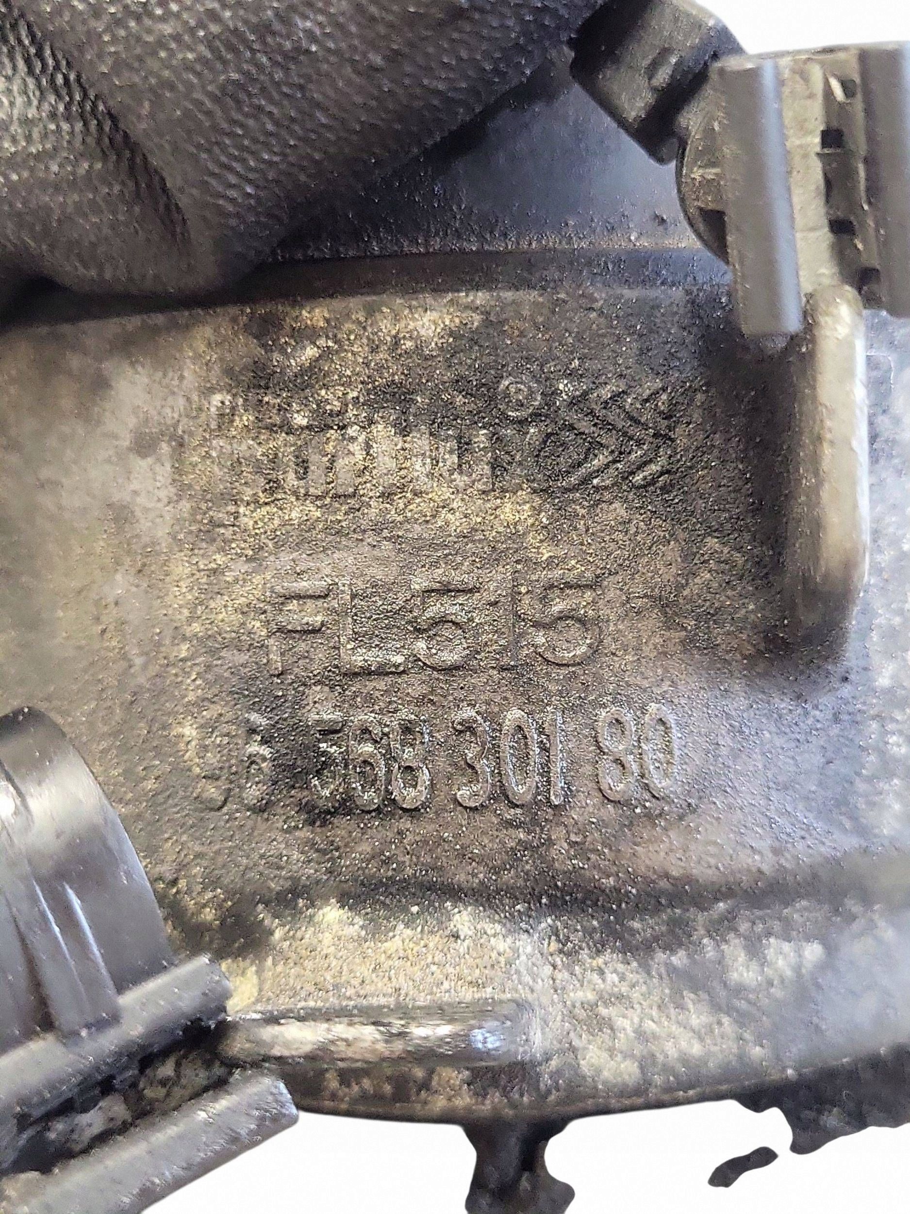 Öljynsuodattimen kiinnitys FORD S-MAX 2.0L diesel 9656830180 image 7