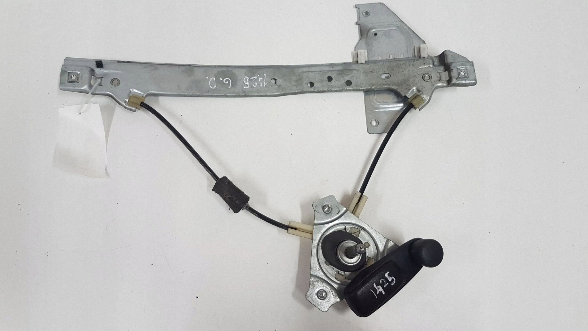 Manuaali ikkunan nostin OEM 9683128980 Oikea taka