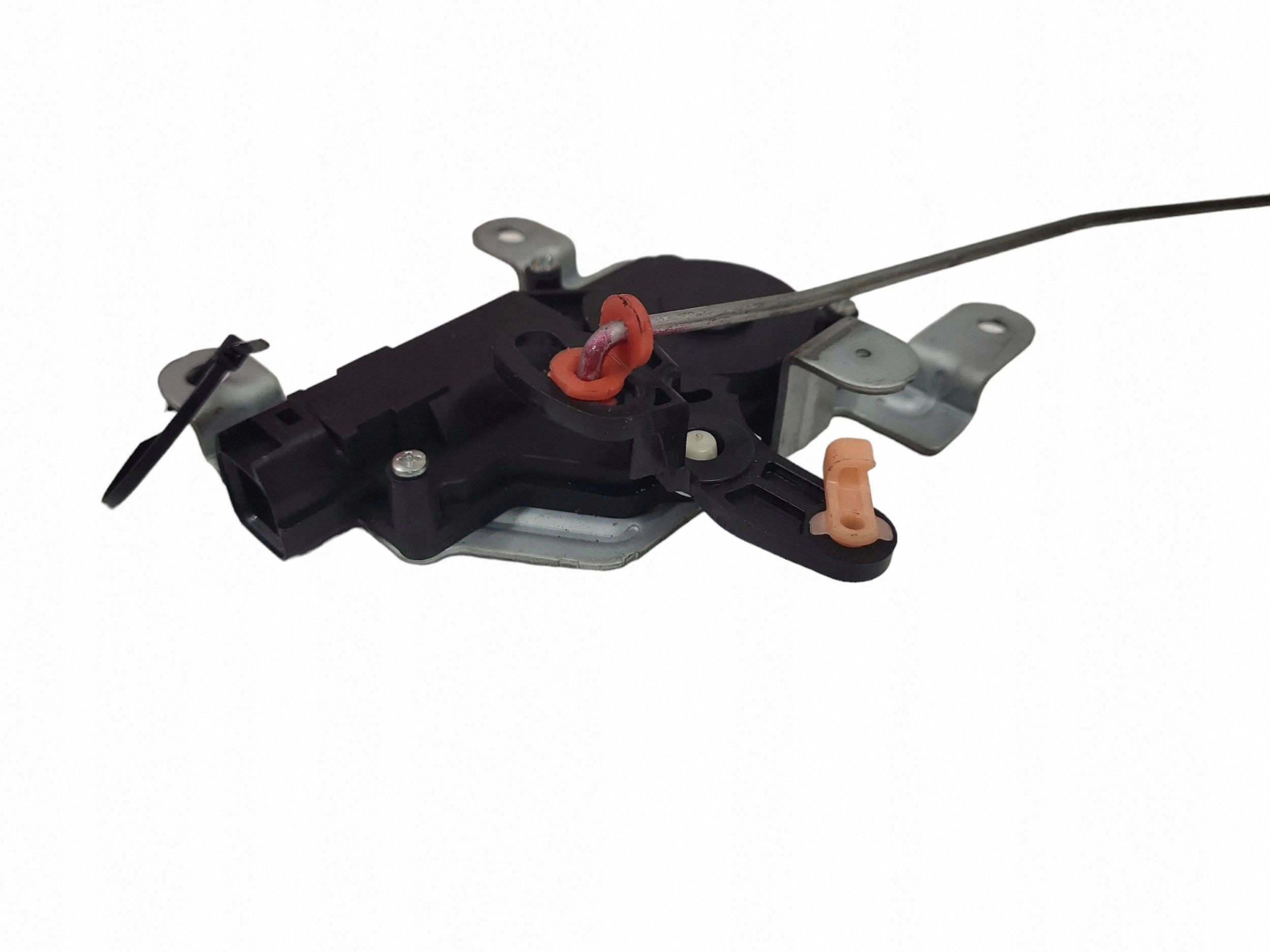 KIA Sorento achterklepslotactuator OEM JUT132227 image 2