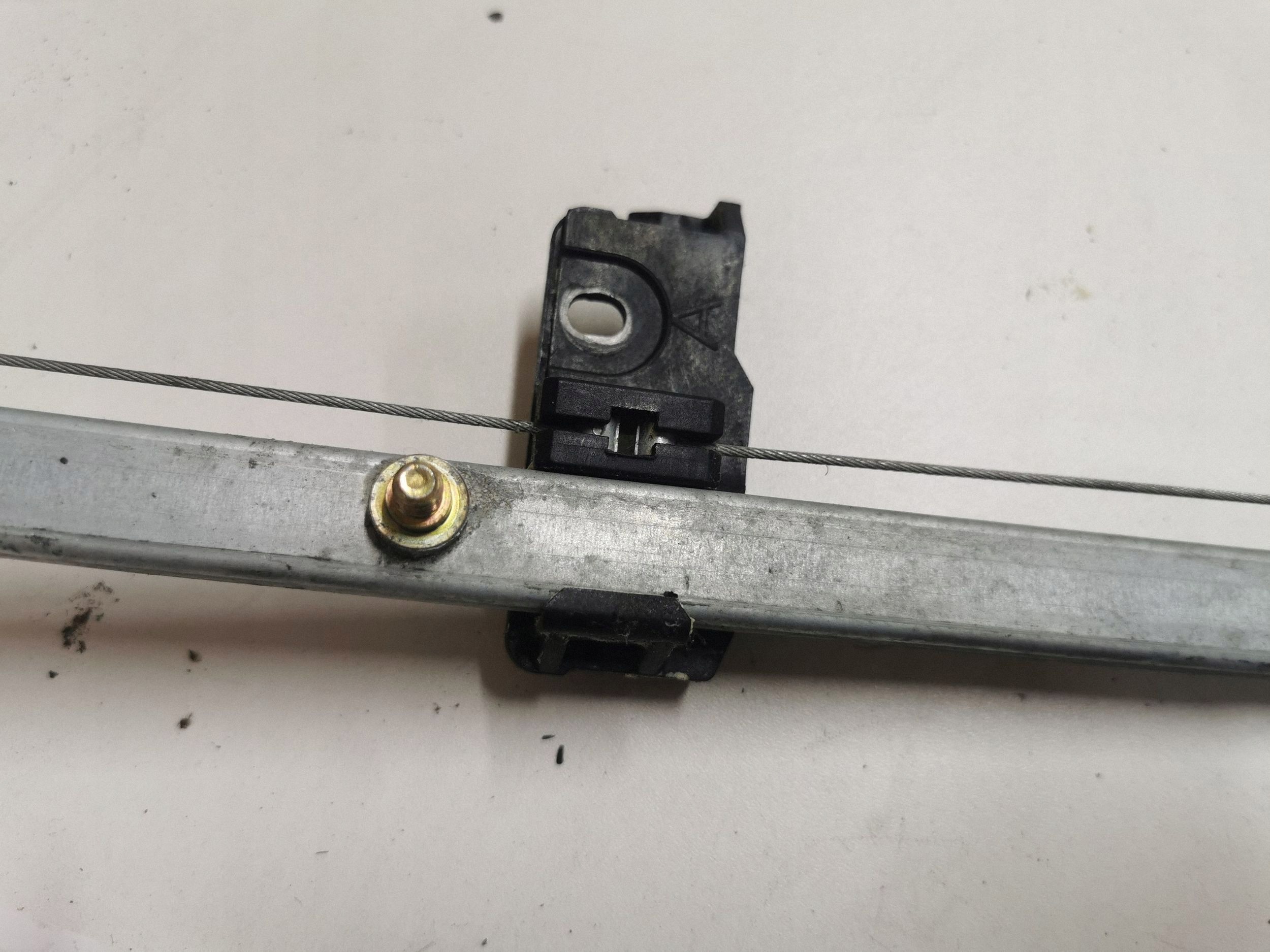 Régulateur manuel vitre OEM 74410 Arrière droit Mazda 5 image 5