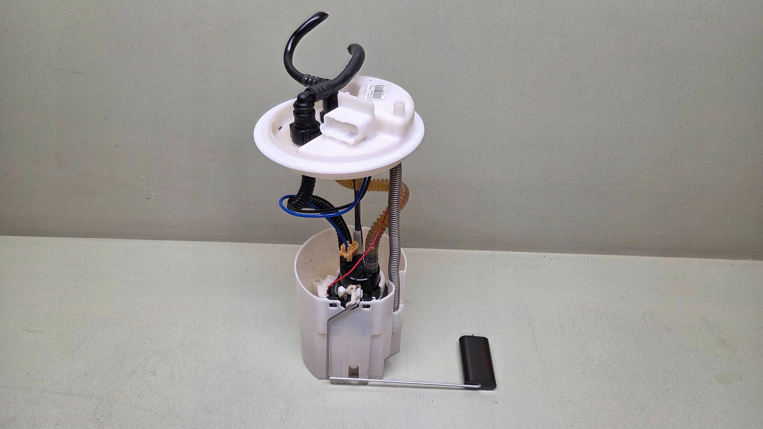 FIAT DOBLO II 15R 1.3 Fuel Pump image 2