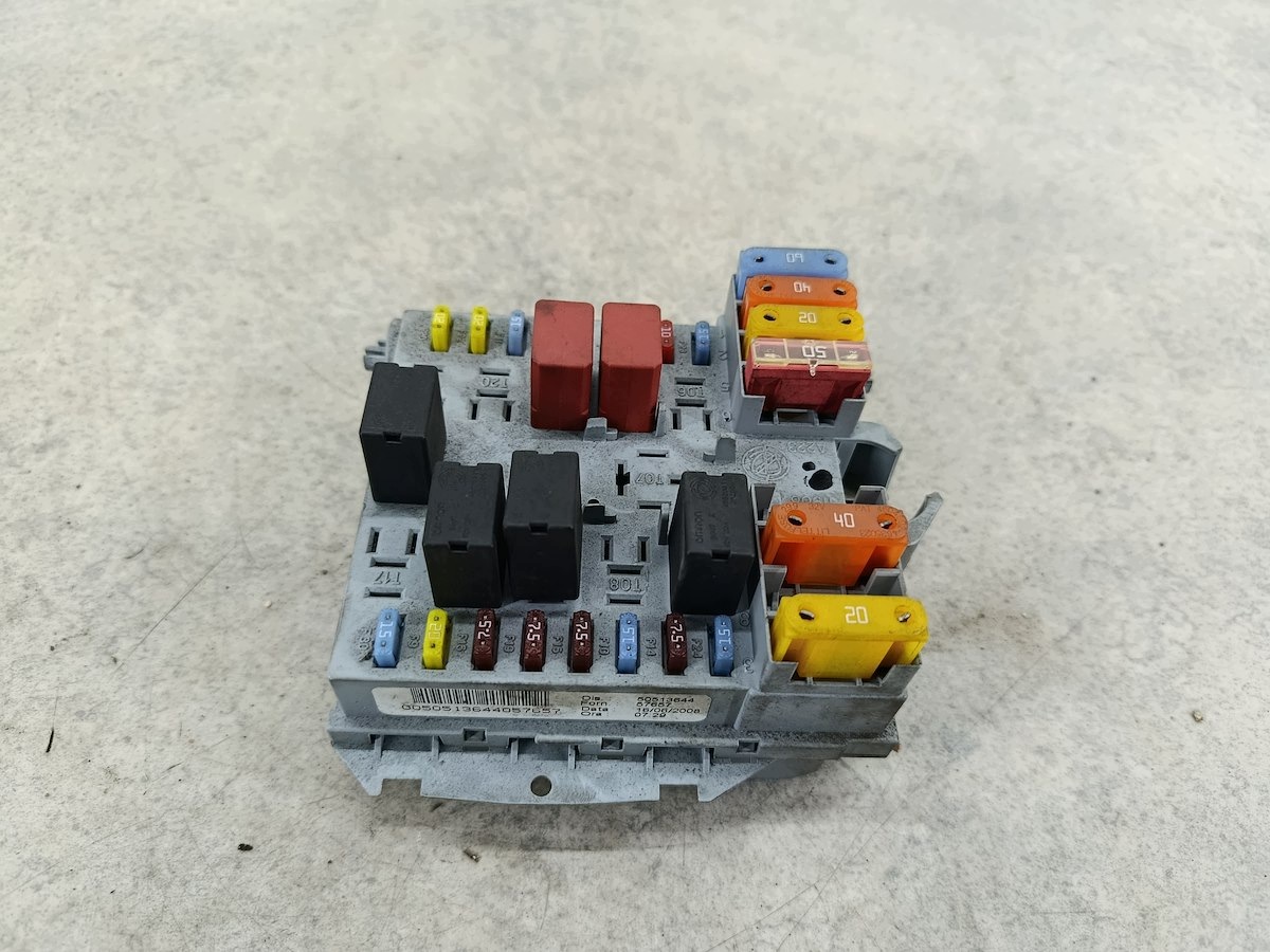 Módulo BSI OEM 50513644 para Alfa Romeo 147 1.6 image 2