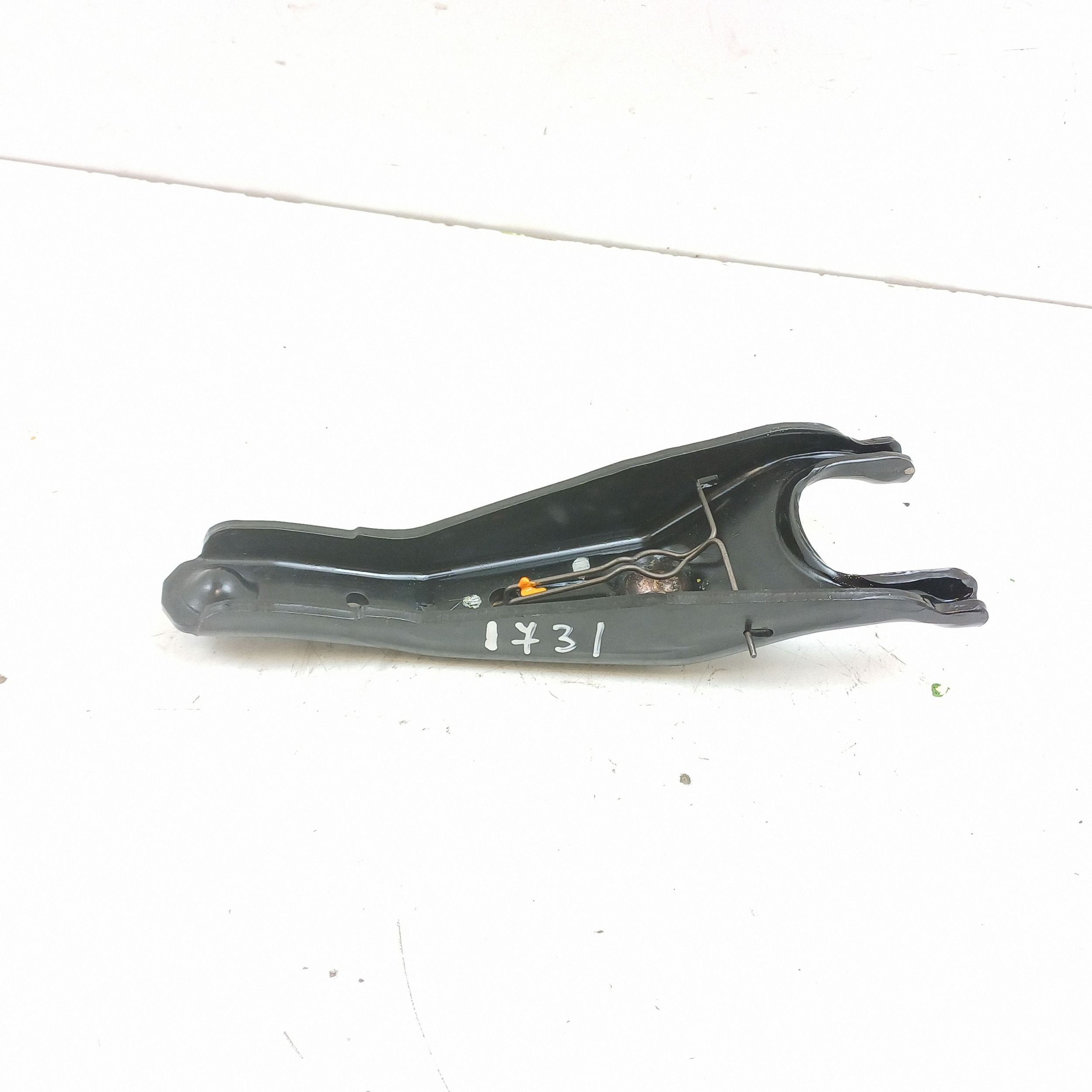 Garfo embraiagem Mazda 6 OEM MAM83065 - Usado image 3