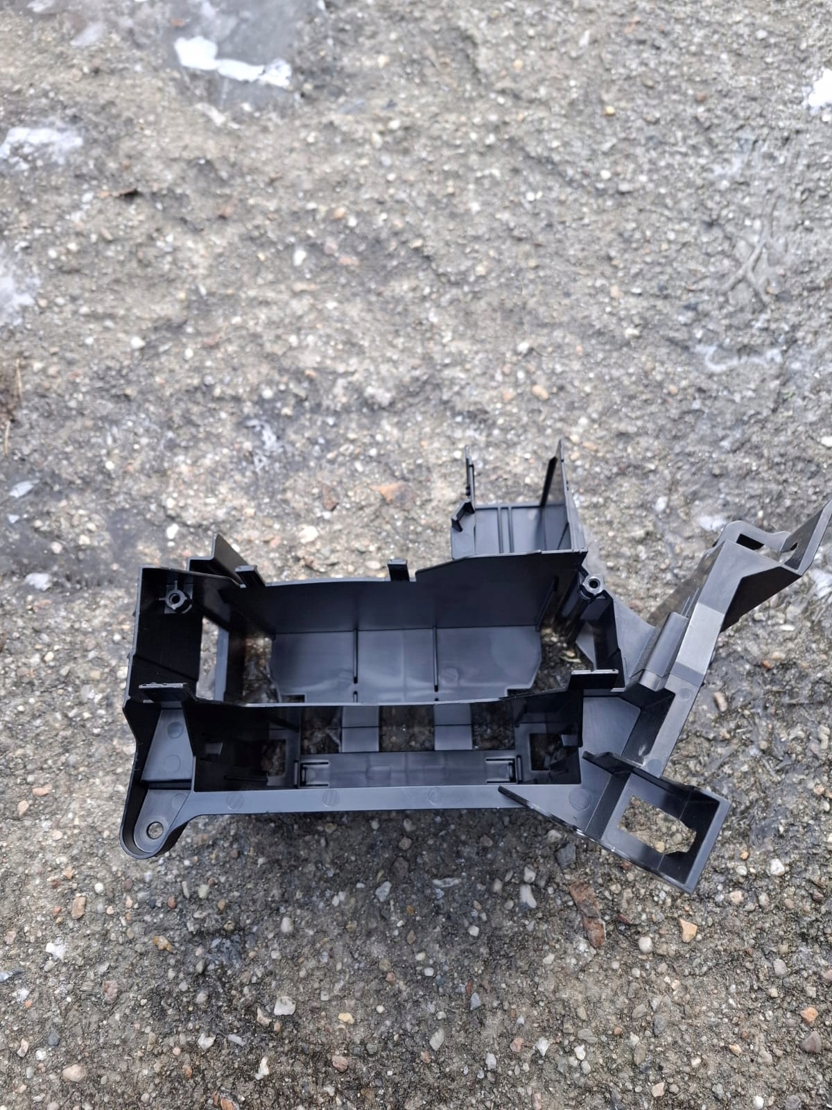 Suporte de computador Audi A5 B10 OEM 8B3907816 image 3