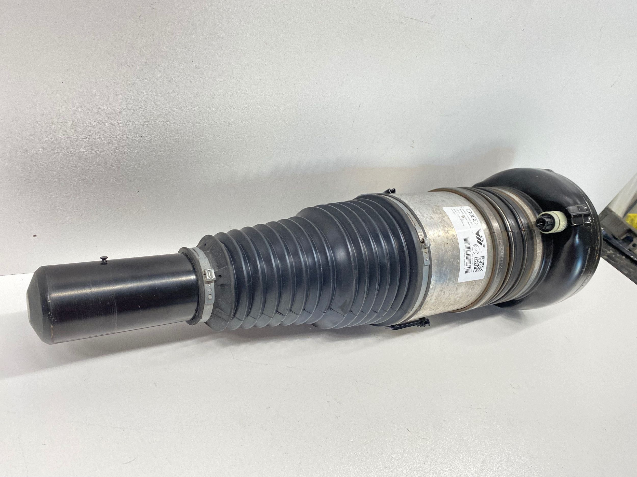 Linker Luftfeder OEM 4KE616039G für Audi Q8 image 3