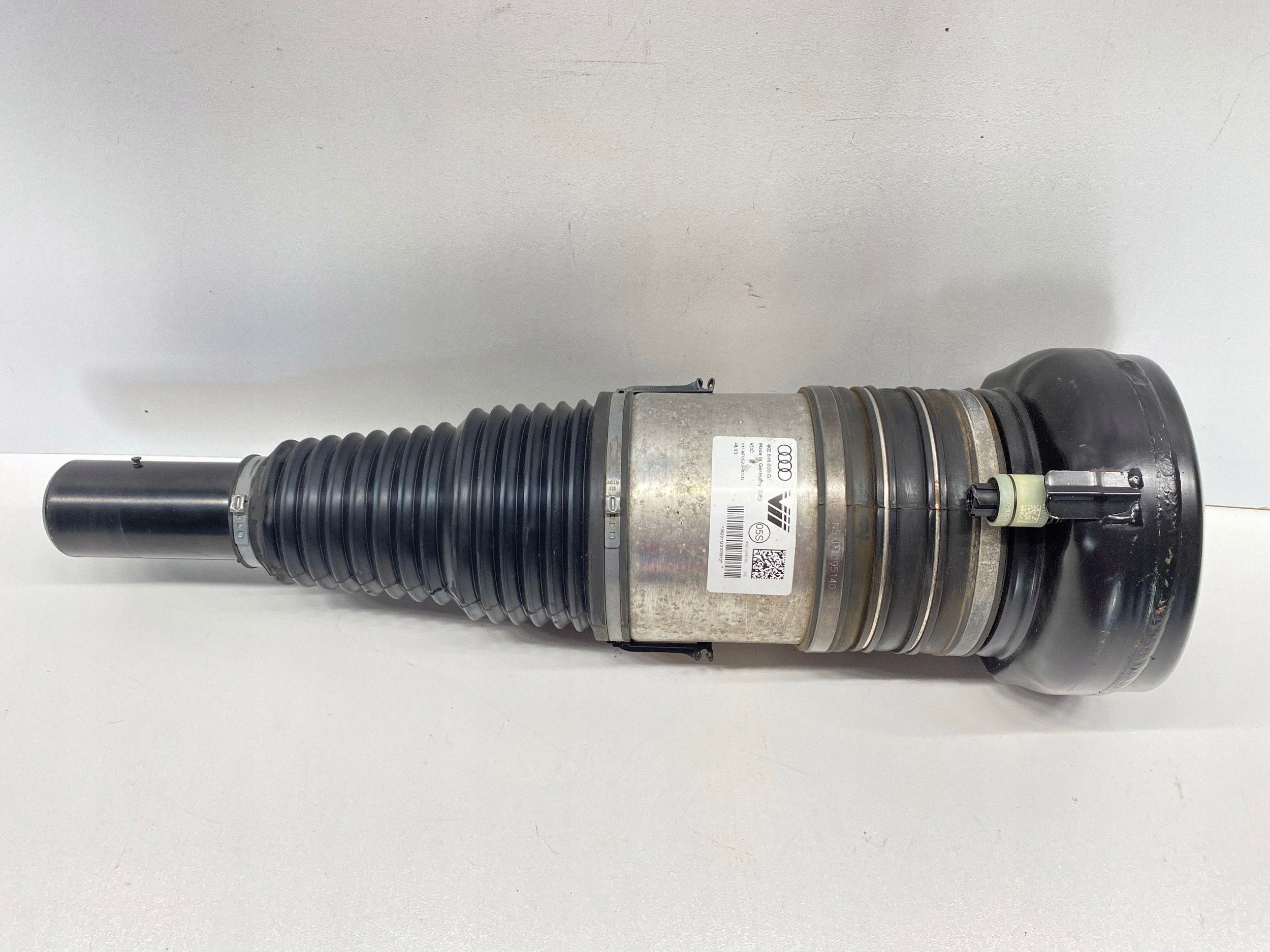 Linker Luftfeder OEM 4KE616039G für Audi Q8 image 5