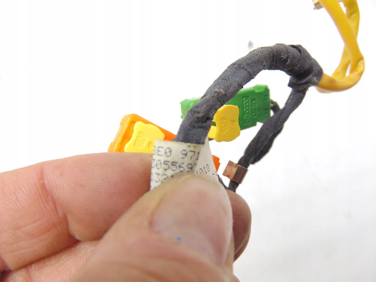Cable Airbag Audi A3 A4 8E0971589R Usado image 3