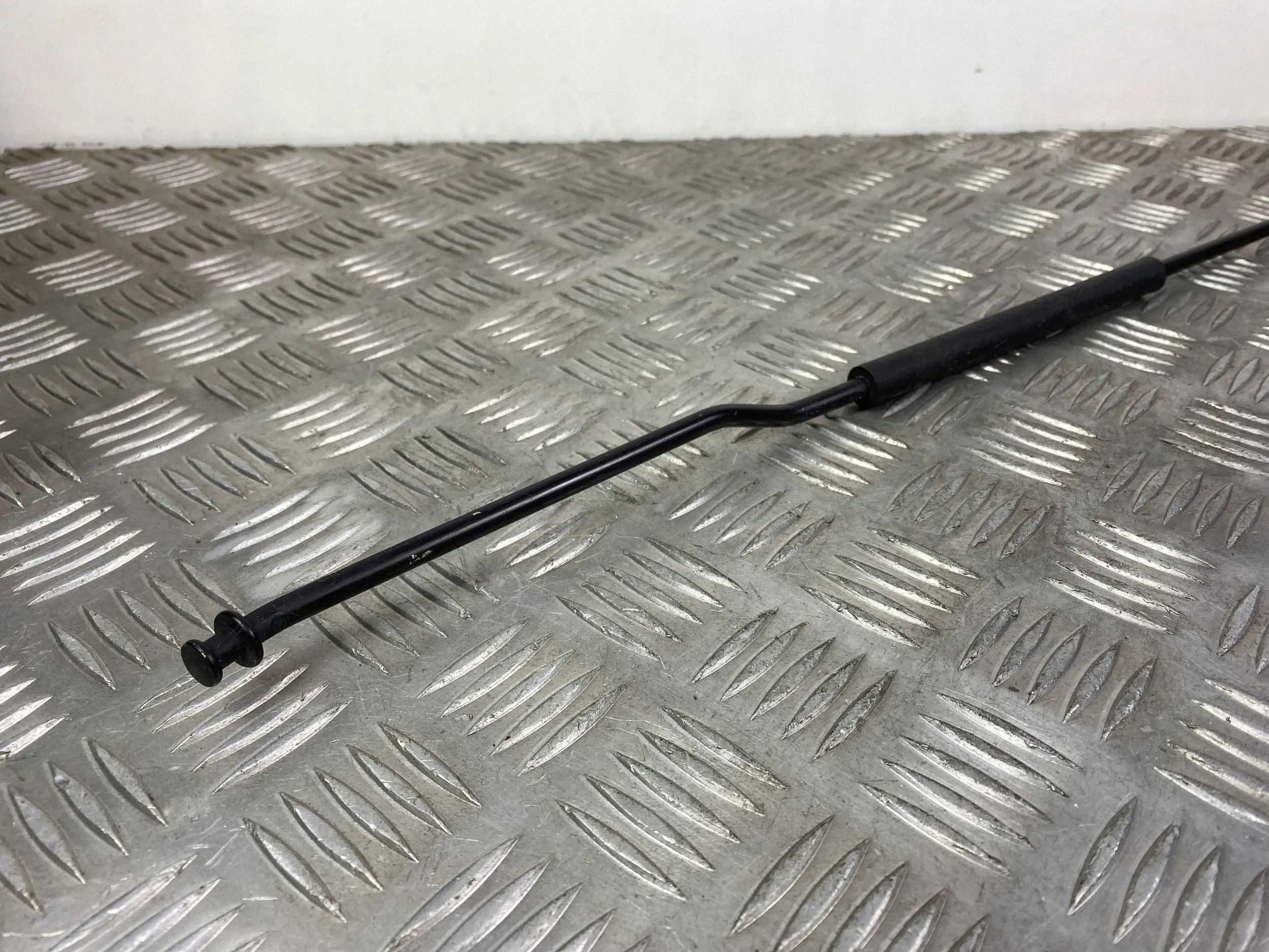 Soporte de pistón capó Jeep Compass OEM FOB30176 image 3