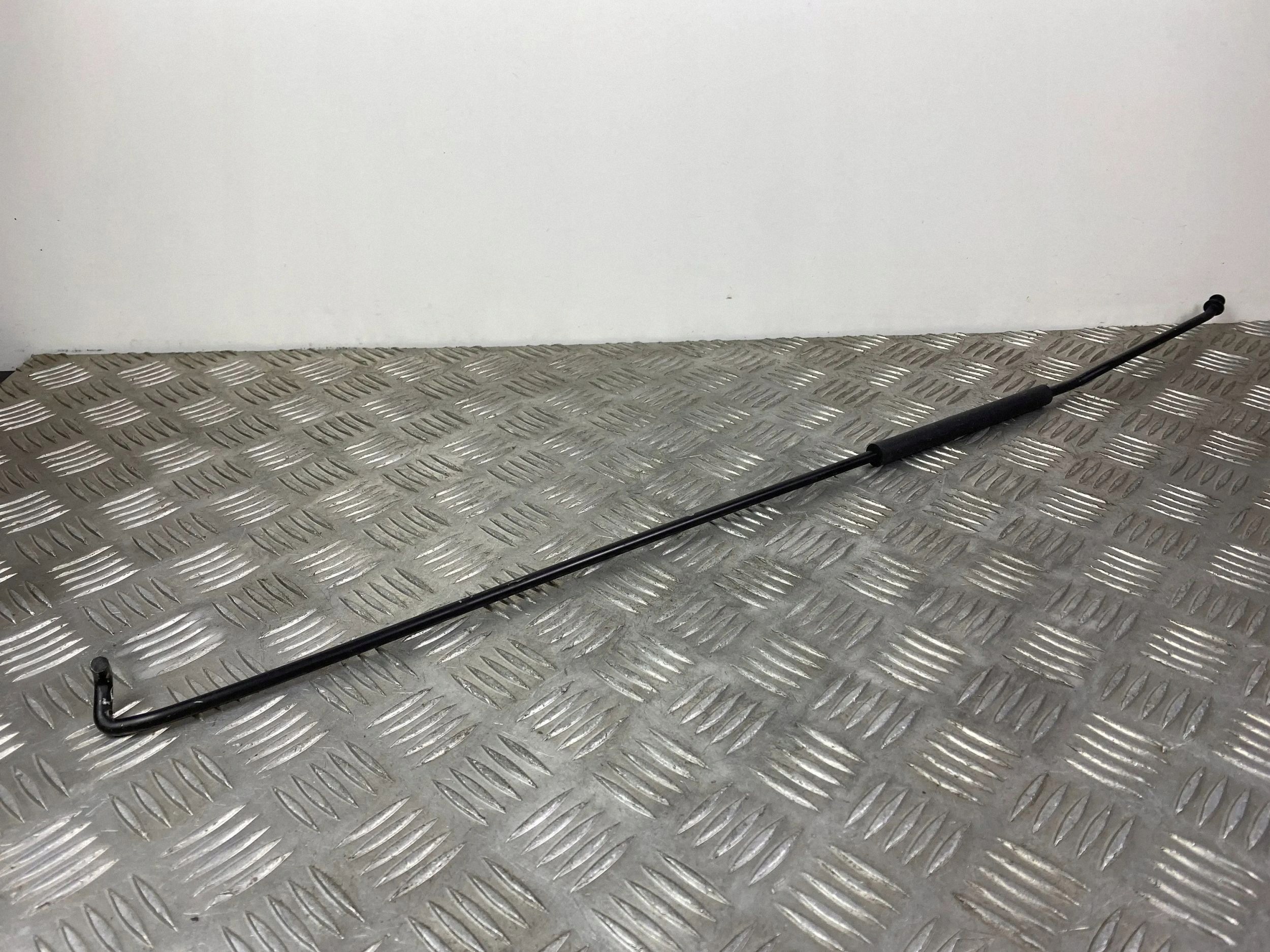 Soporte de pistón capó Jeep Compass OEM FOB30176 image 5