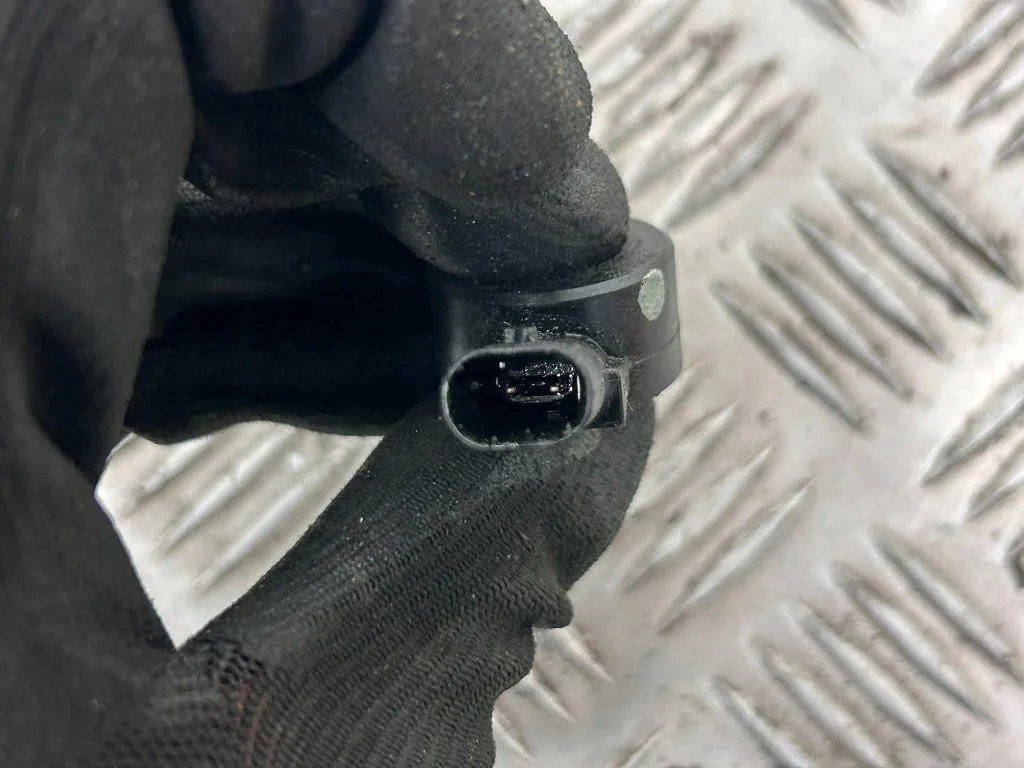 Jeep Klopsensor OEM 68313570AA - Gebruikt image 4