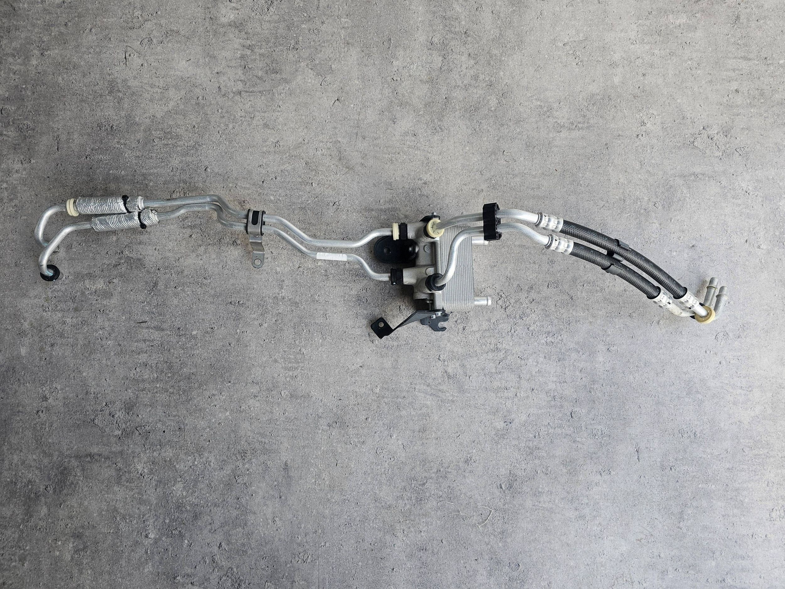 Jeep OE Öljynjäähdytysputki OEM 68379505AA