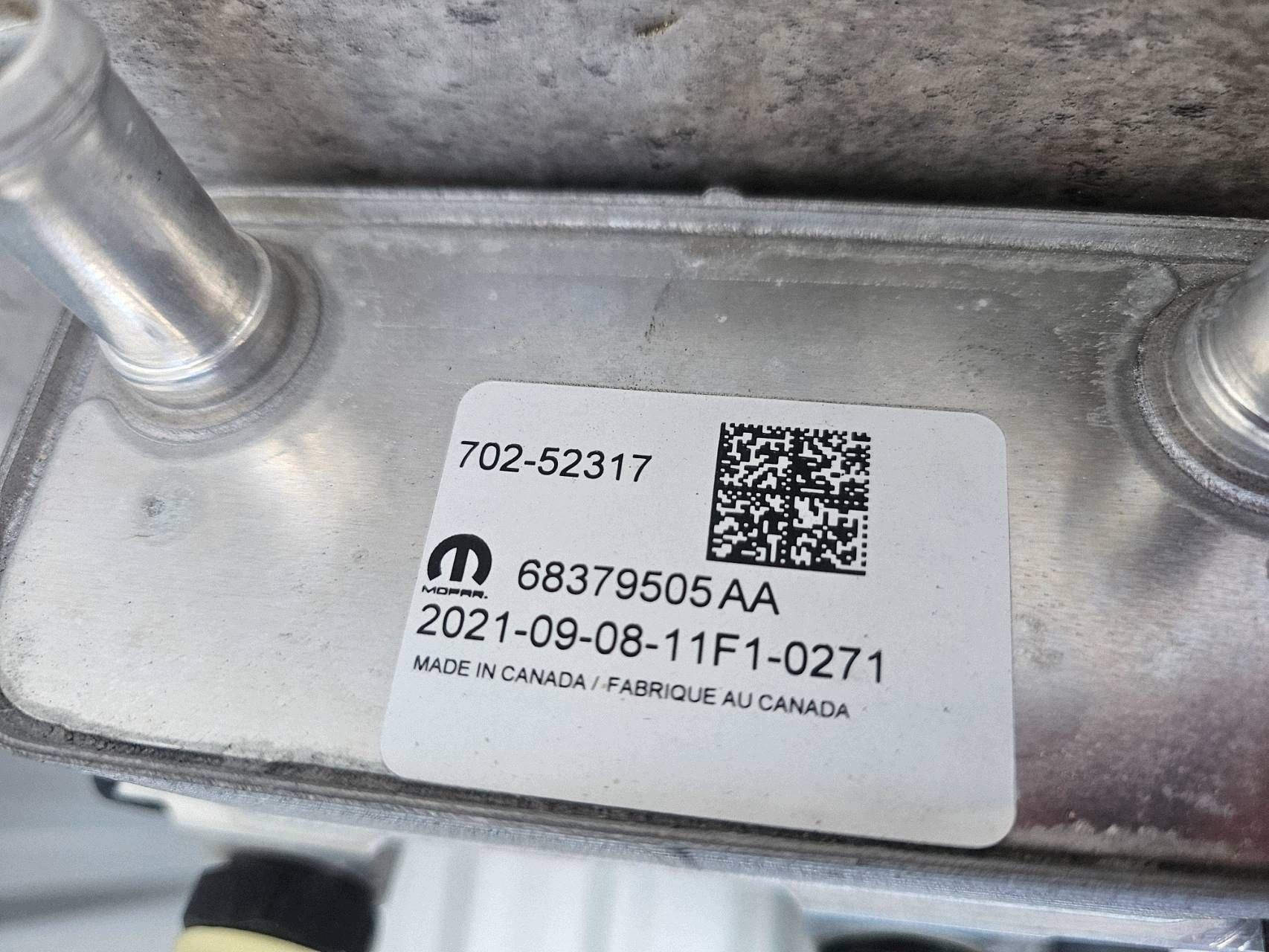Conducto refrigerante aceje Jeep OE OEM 68379505AA image 4