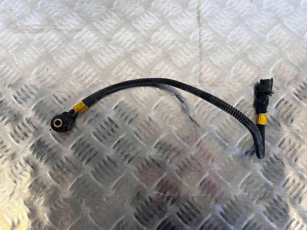 Knacksensor OEM 0261231212 för Maserati image 2