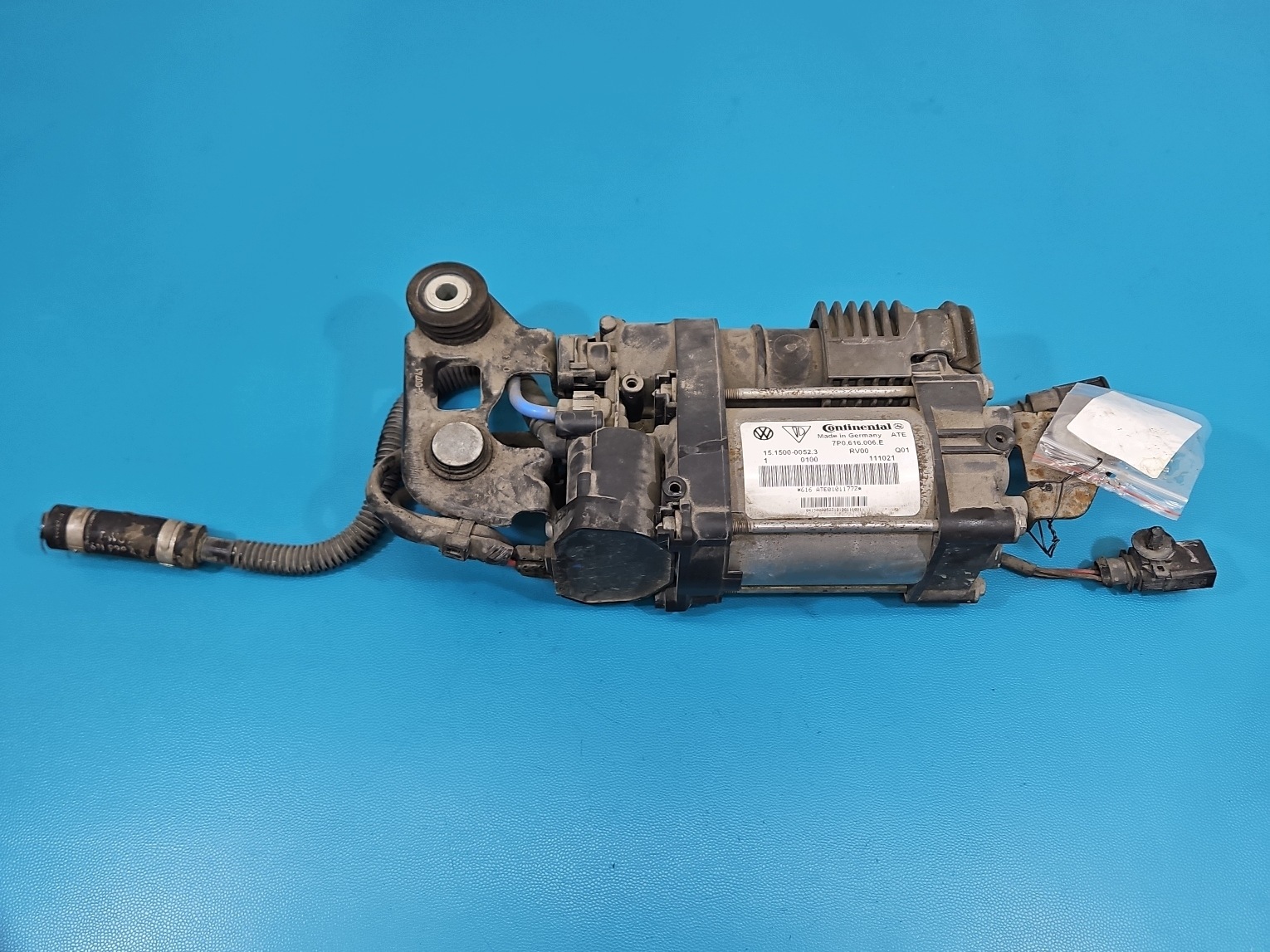 Gebrauchte Federungspumpe OEM 7P0616006E - Audi OE