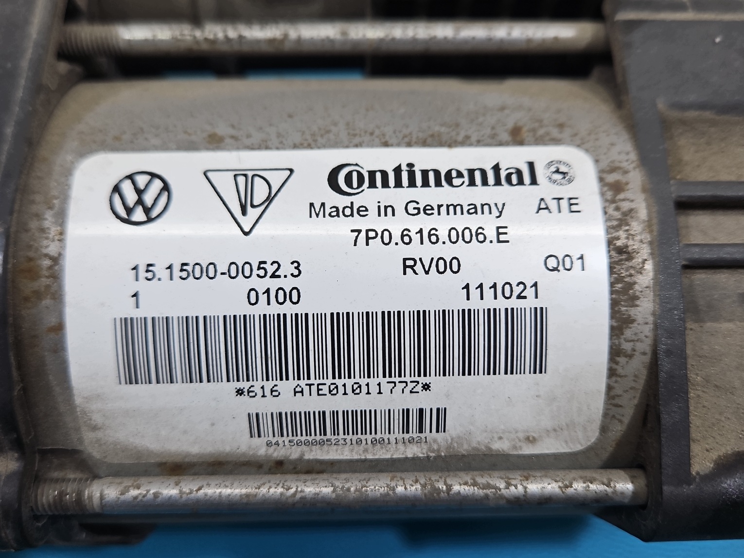 Gebrauchte Federungspumpe OEM 7P0616006E - Audi OE image 3