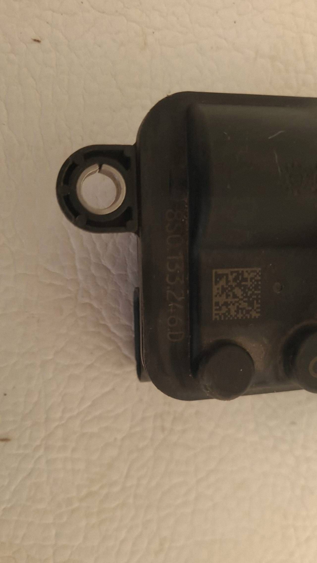 Audi OE 8S0133246D Avgasluckmotor image 3