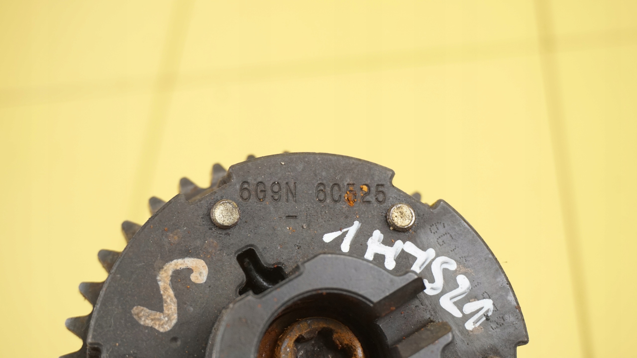 Roue de distribution OEM 6G9N6C525 pour Volvo V70/XC70/S80 image 4