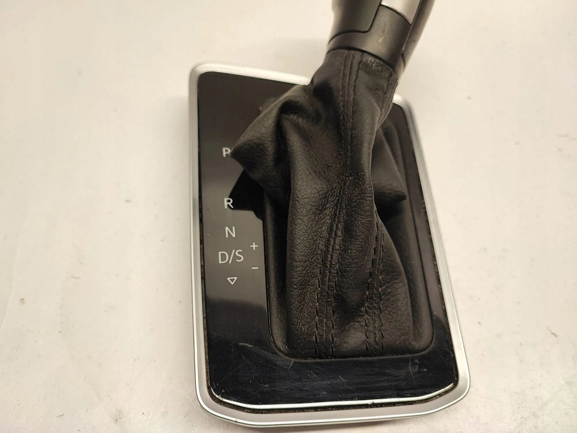 Pomo de mudanças VW OEM 17B713203 para JETTA MK7 2019 image 3