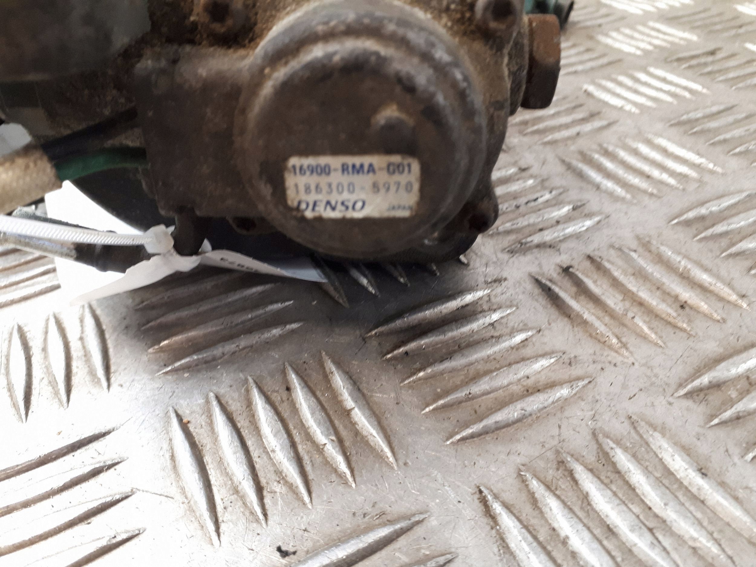 Kraftstofffiltergehäuse OEM 1863005970 Kia Sorento I image 6