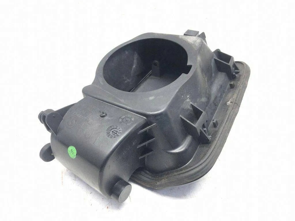 BMW 7er Kraftstoffklappe OEM 624118 - Gebraucht image 5