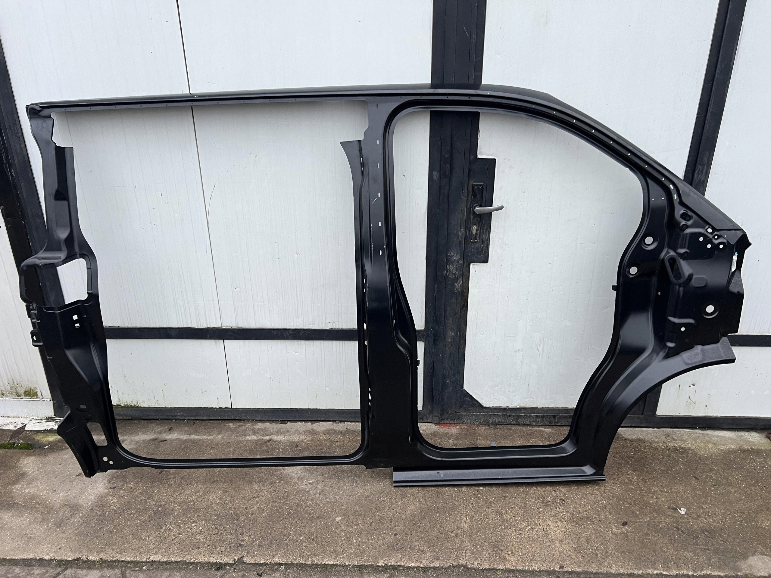 FORD TRANSIT CUSTOM MK2 PILLAR TRIM SILL RIGHT OEM 2023