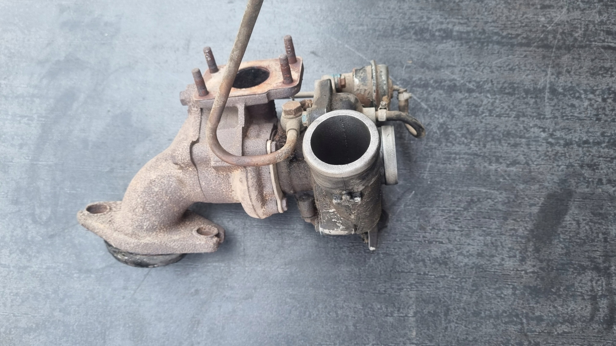 Turbocompressor OEM 504154738 para Iveco Daily III 2.29L image 2