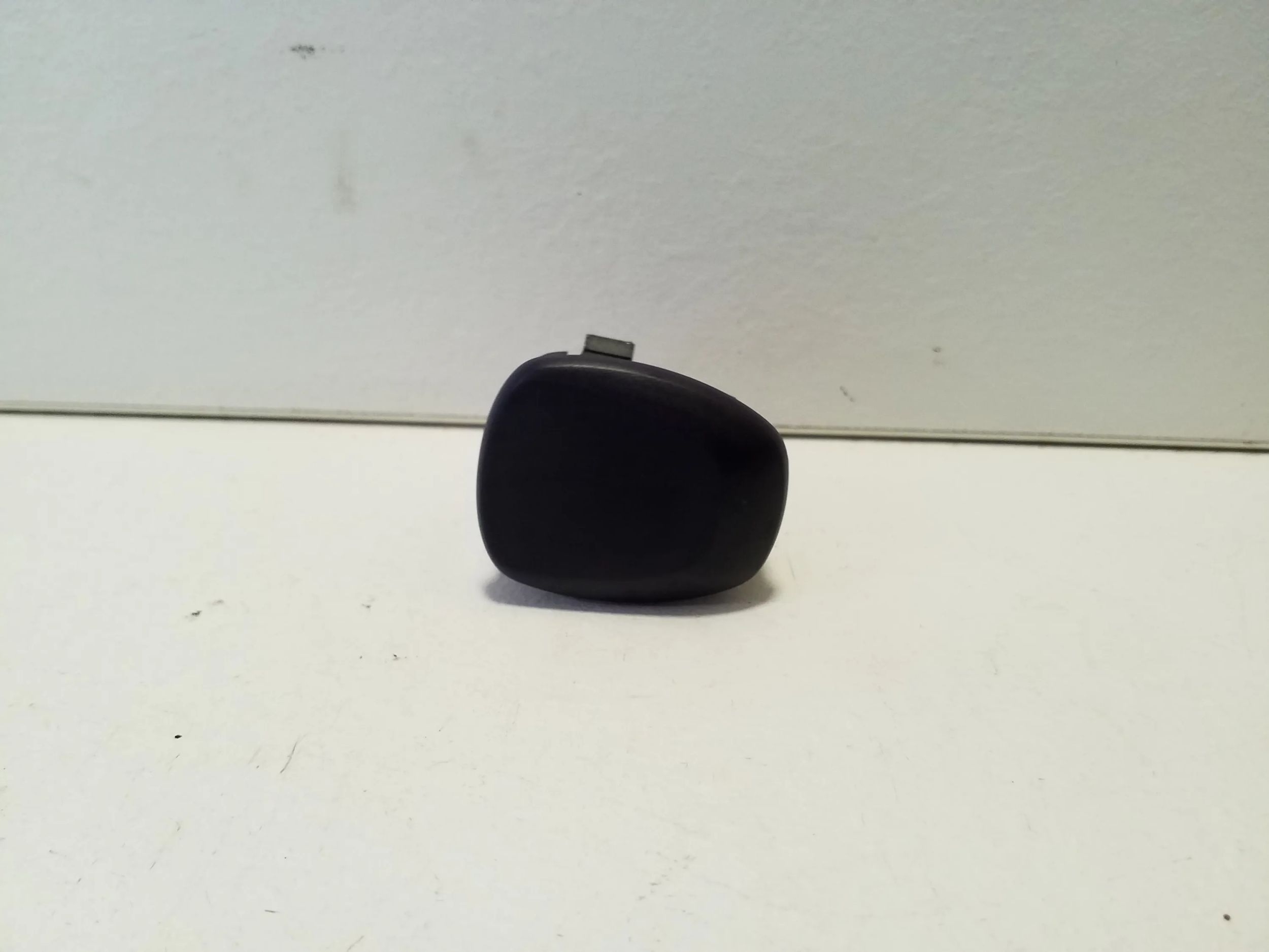 Sensor de Sol OEM 32130682 para Volvo XC40 2023 image 2