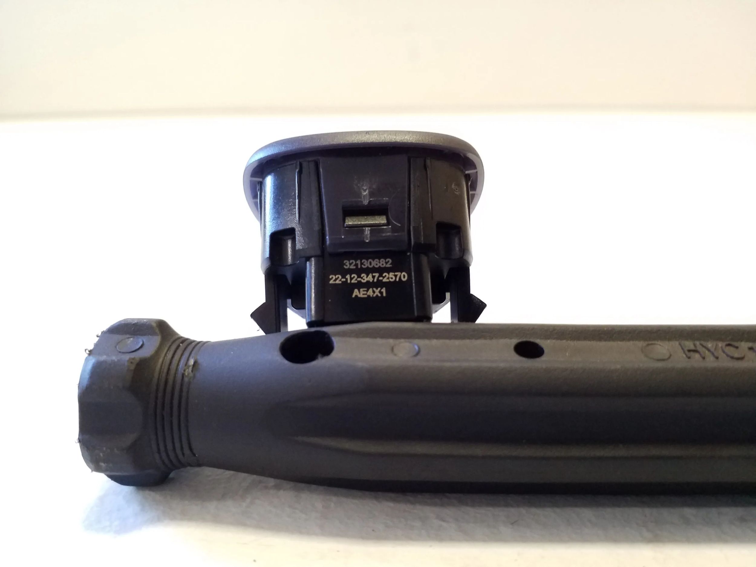Sensor de Sol OEM 32130682 para Volvo XC40 2023 image 4