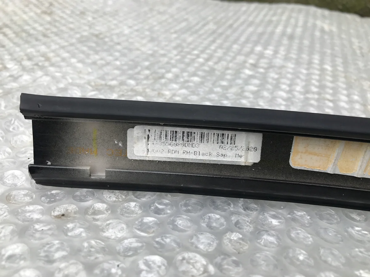 BMW X4 G02 kattolistat, käytetyt image 10
