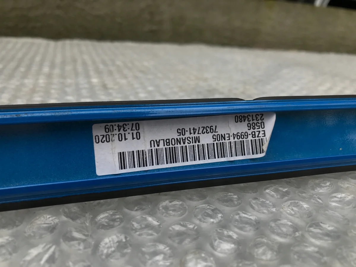 BMW 1 F40 Kattolistat, oikea, käytetty image 5