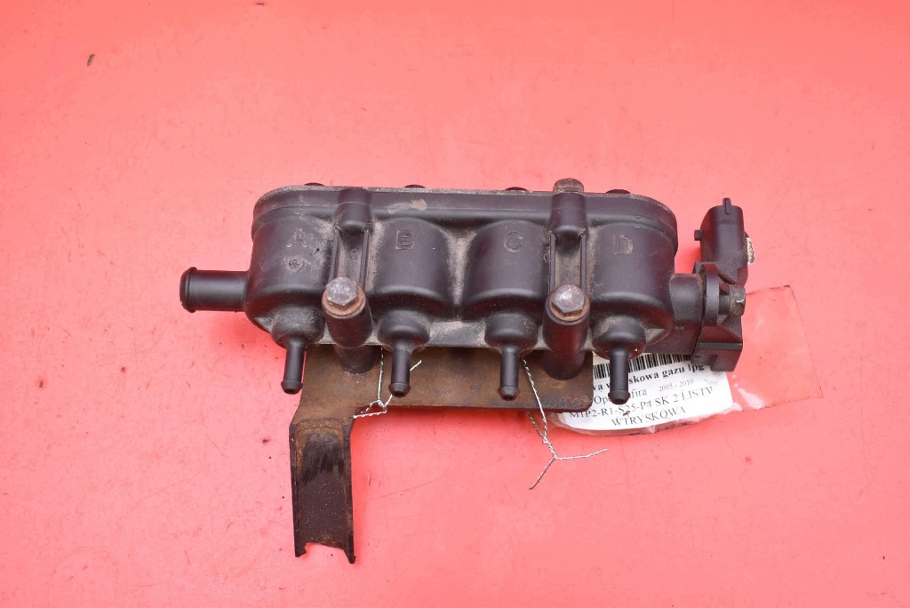 LPG-ruiskutuskaide OEM 67R-010233 - Käytetty