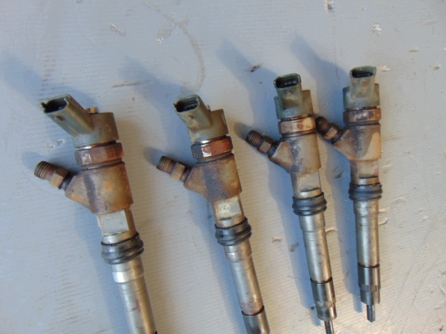Suutin OEM 0445110273 Fiat Ducato 2.3 JTD:lle
