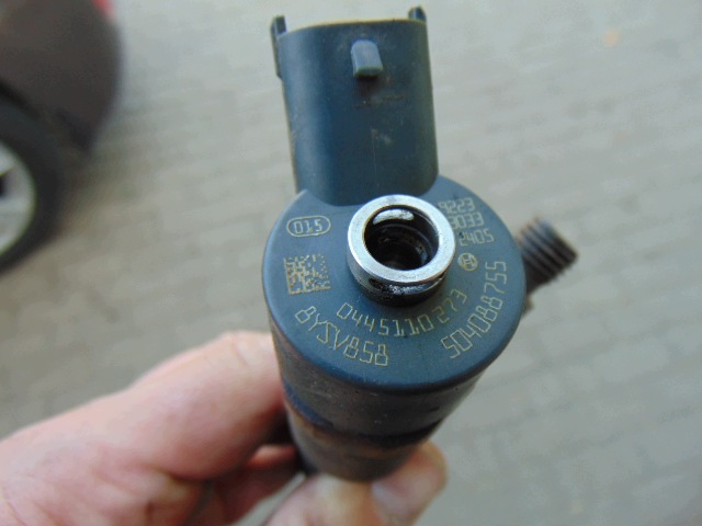 Inyector OEM 0445110273 para Fiat Ducato 2.3 JTD image 3
