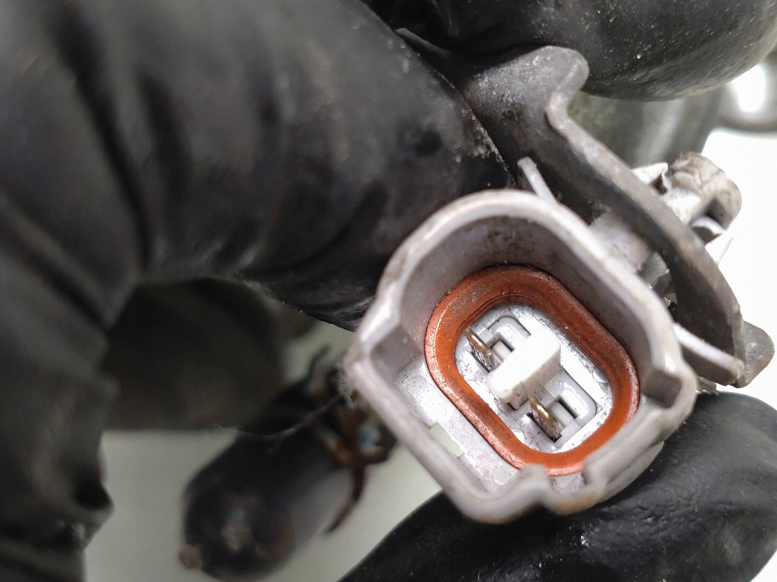 Toyota Kraftstofffiltergehäuse OEM 23390YZZHA - Gebraucht image 5