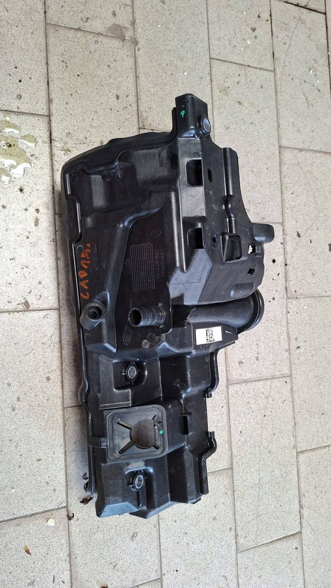 Oljefyllningshals OEM 992086294R för Renault Captur II image 2