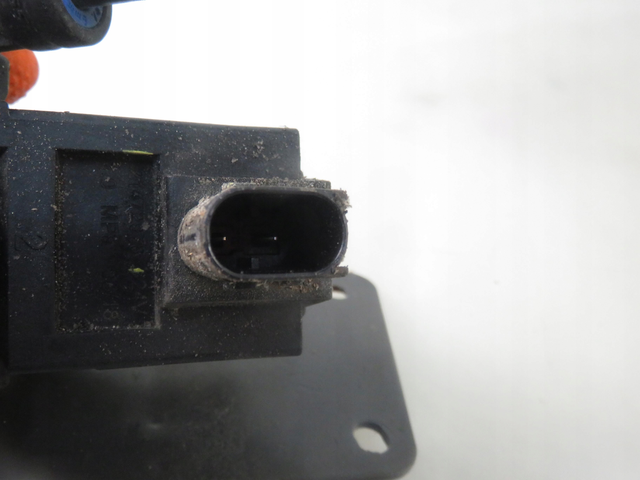 Volvo FH II Axle Lock Solenoid Coil 21472978