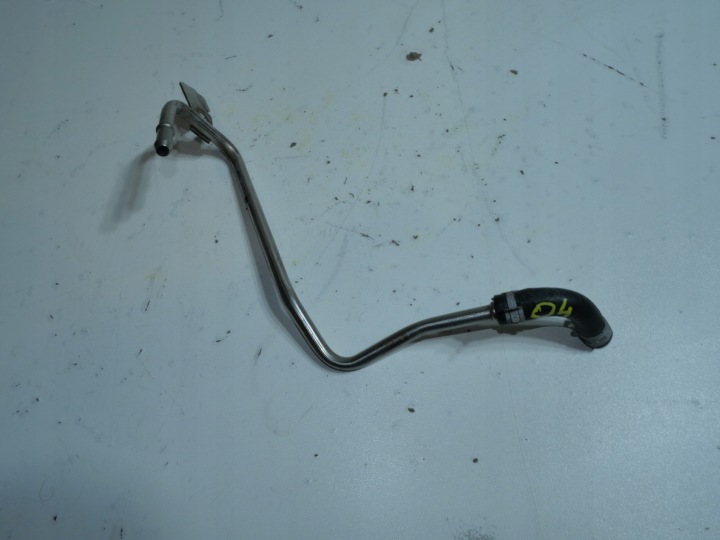 Volkswagen OE 04L131552DL polttoaineputki