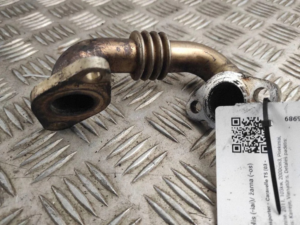 SEAT EXEO 2.0 TDI EGR-putki OEM 03L131521J image 6