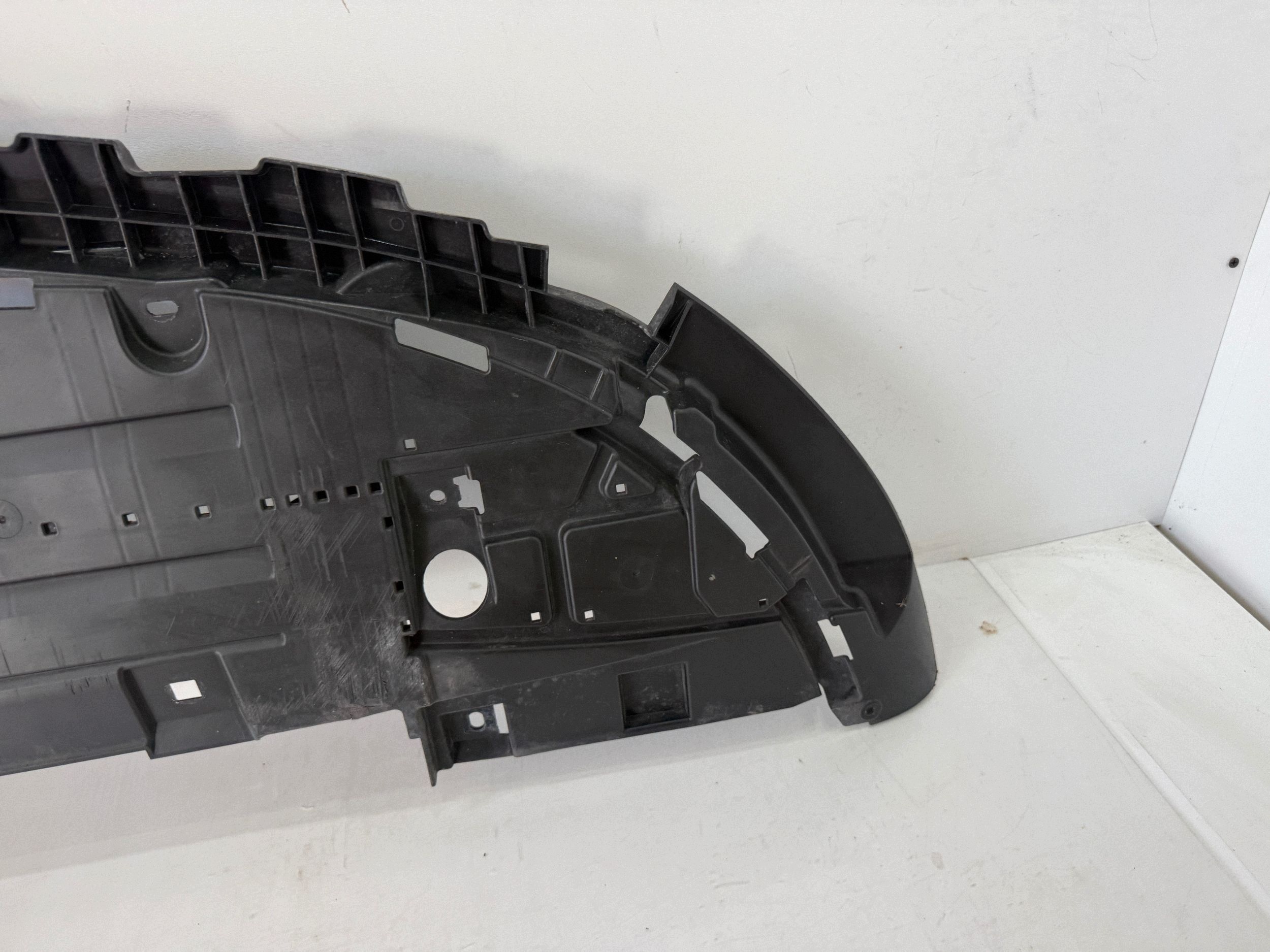 Placa protetora para-choques dianteiro OEM A1188852703 Mercedes image 5