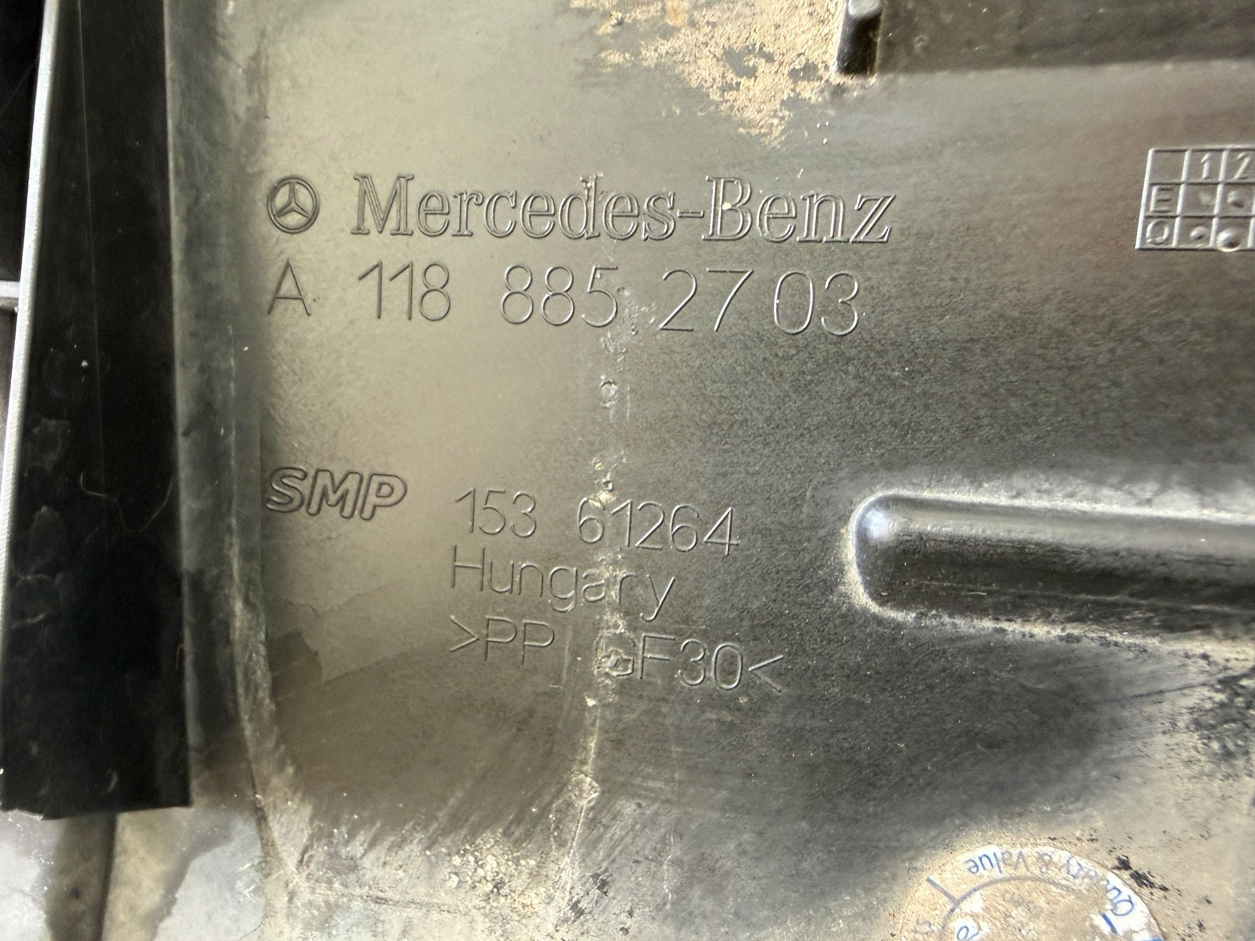Placa protetora para-choques dianteiro OEM A1188852703 Mercedes image 6