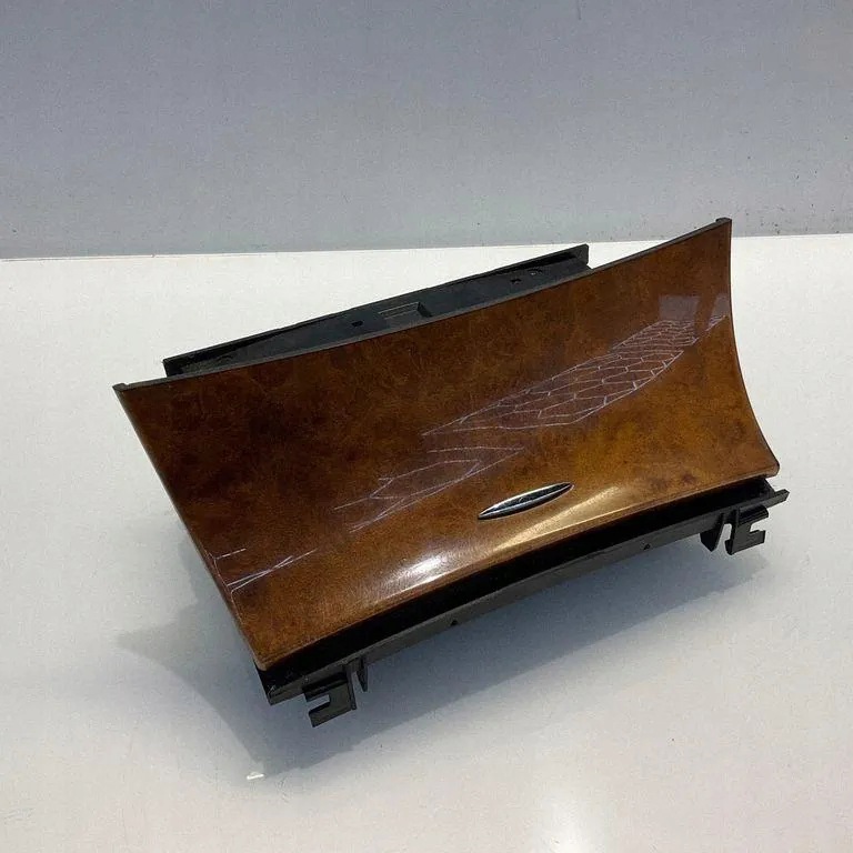 Cendrier Mercedes CLS W219 Garniture Console OEM 2116802852 image 2