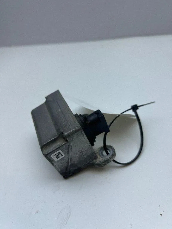 Sensor velocidade Mercedes-Benz C W203 OEM 2095420018 image 7