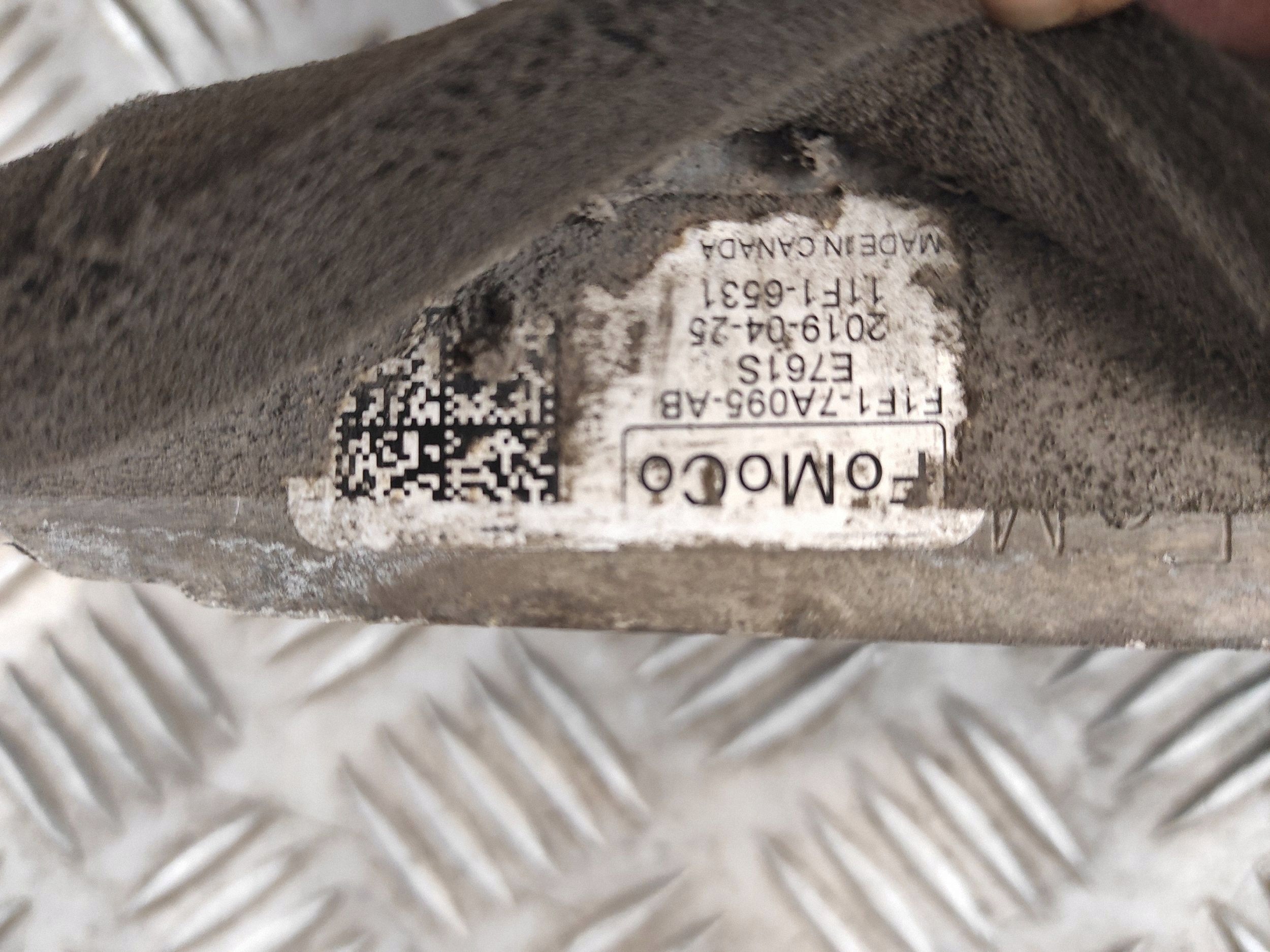 Arrefecedor de óleo caixa Ford Kuga II 2017 OEM F1F1-7A095-AB image 5